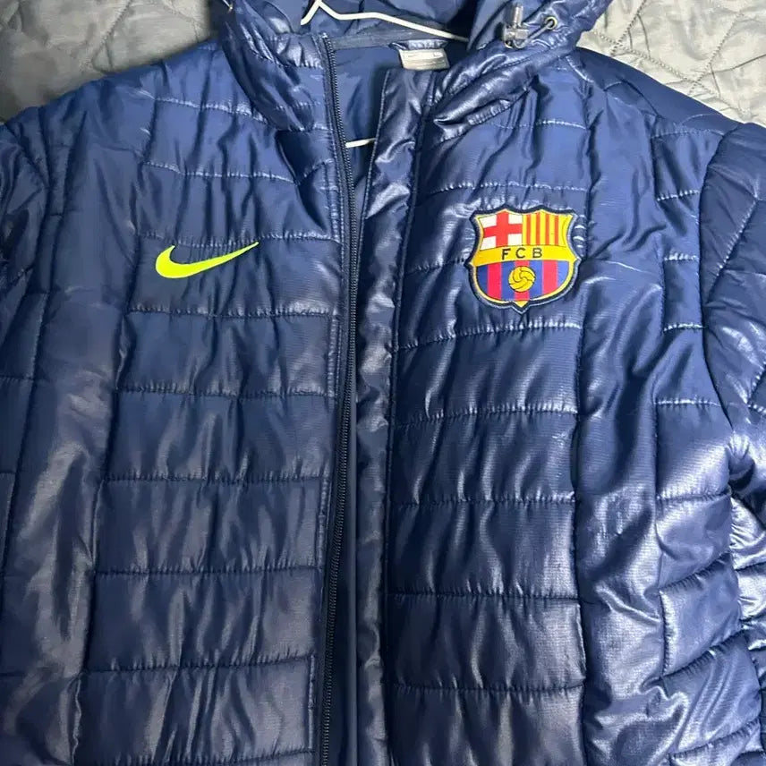 [BUNJANG] FC Barcelona Lightweight Padded Jacket / fc바르셀로나 경량패딩