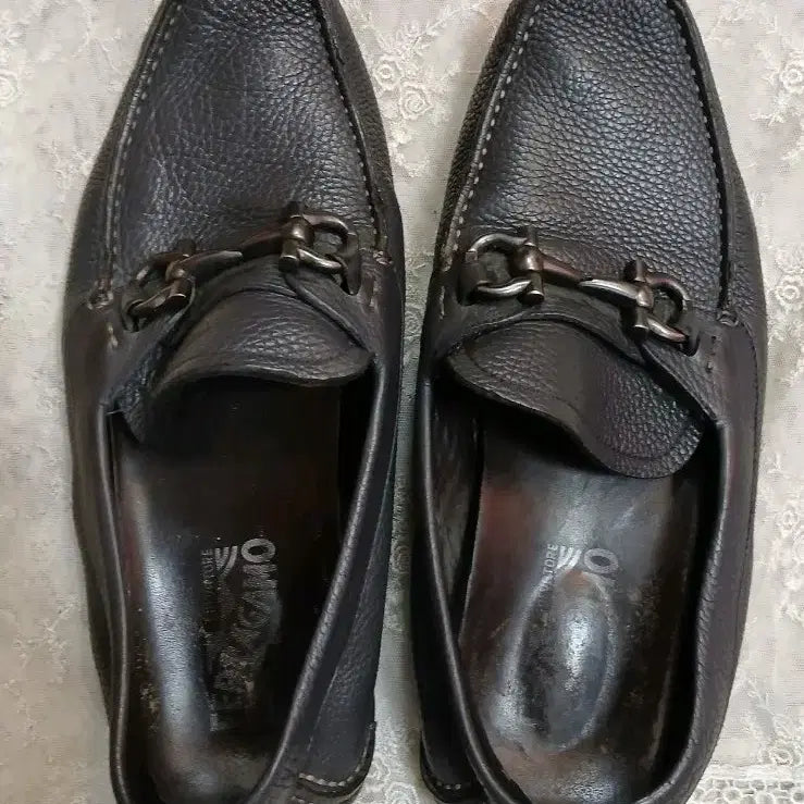 [BUNJANG] Salvatore Ferragamo Black Leather Loafers Men's Shoes Size 7 / 페라가모 로퍼 블랙 남성 신발