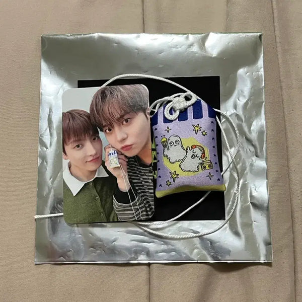 [BUNJANG] ATEEZ Fanmeeting Omamori Photocard Hongjoong Jongho Set / 에이티즈 팬미팅 오마모리 포카 홍중 종호 세트
