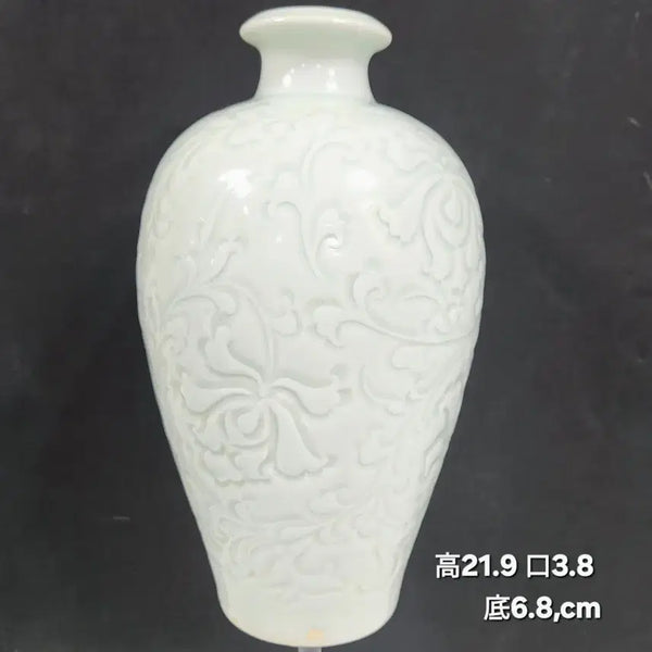 [BUNJANG] Song Dynasty Yingqingyao Celadon Vase with Peony and Arabesque Motif / 중국도자기                송대 영청요 모란당초문 매병