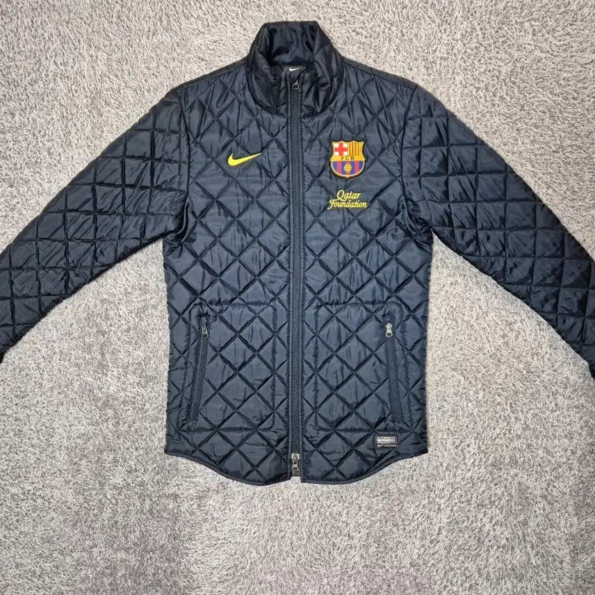 [BUNJANG] Nike Barcelona Men's Quilting Padded Jacket M (95) / 나이키 바르셀로나 남성 퀄팅 패딩 M(95)