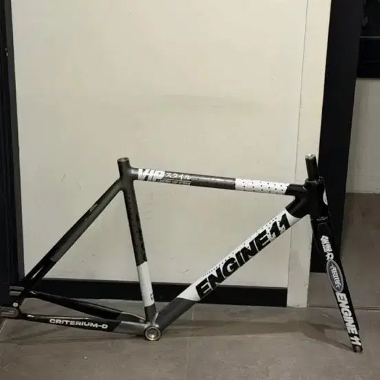 [BUNJANG] Engine11 CritD Neon Charcoal Coverup Frameset / 엔진11 크릿디 네온챠콜 커버업 프레임셋 판매