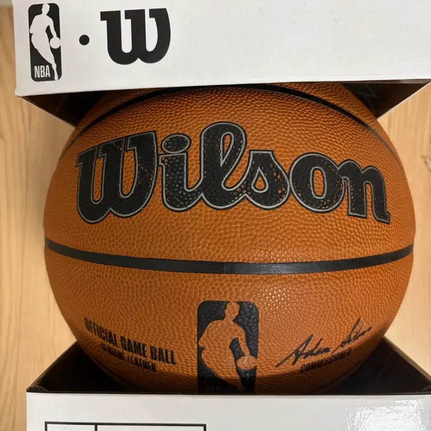 [BUNJANG] NBA Official Game Ball / nba 오피셜 게임볼(official game ball) 새상품