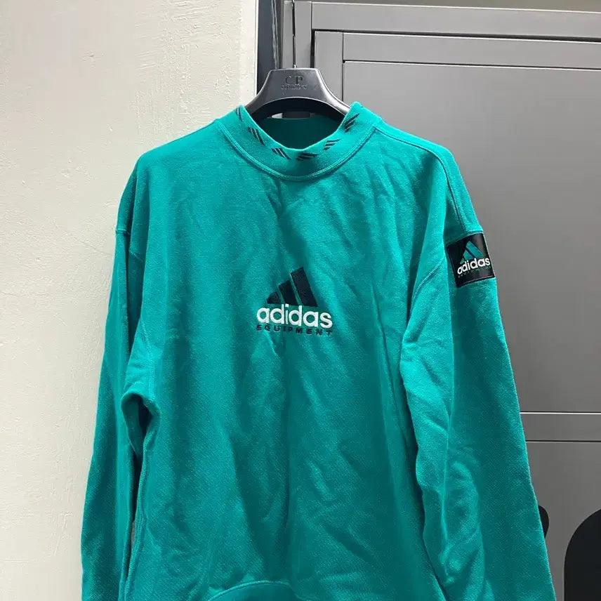 [BUNJANG] Adidas EQT Equipment Reflective Crewneck Sweatshirt L / 아디다스 EQT 이큅먼트 리플렉티브 크루넥 스웻셔츠 kr L