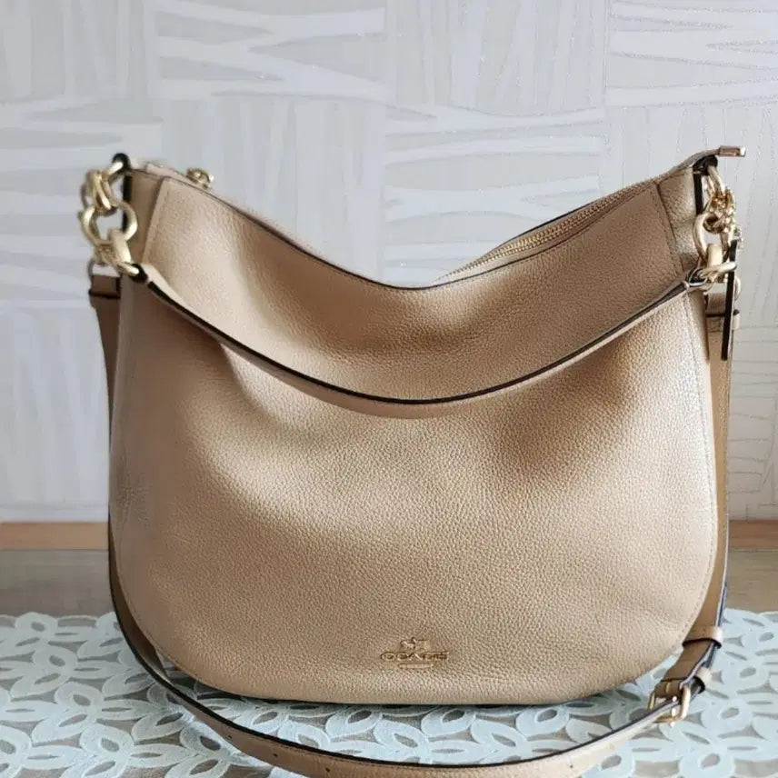 [BUNJANG] Coach Shoulder Bag Leather Beige / 코치숄더백