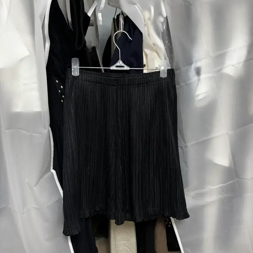 [BUNJANG] Issey Miyake Pleats Please Shorts / 이세이미야케 플리츠플리즈 반바지