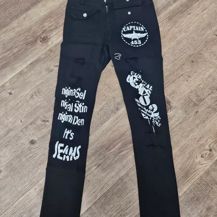 [BUNJANG] Black Ripped Skinny Jeans / 블랙 찢청 프린팅 스키니진 emo 이모 고스 펑크