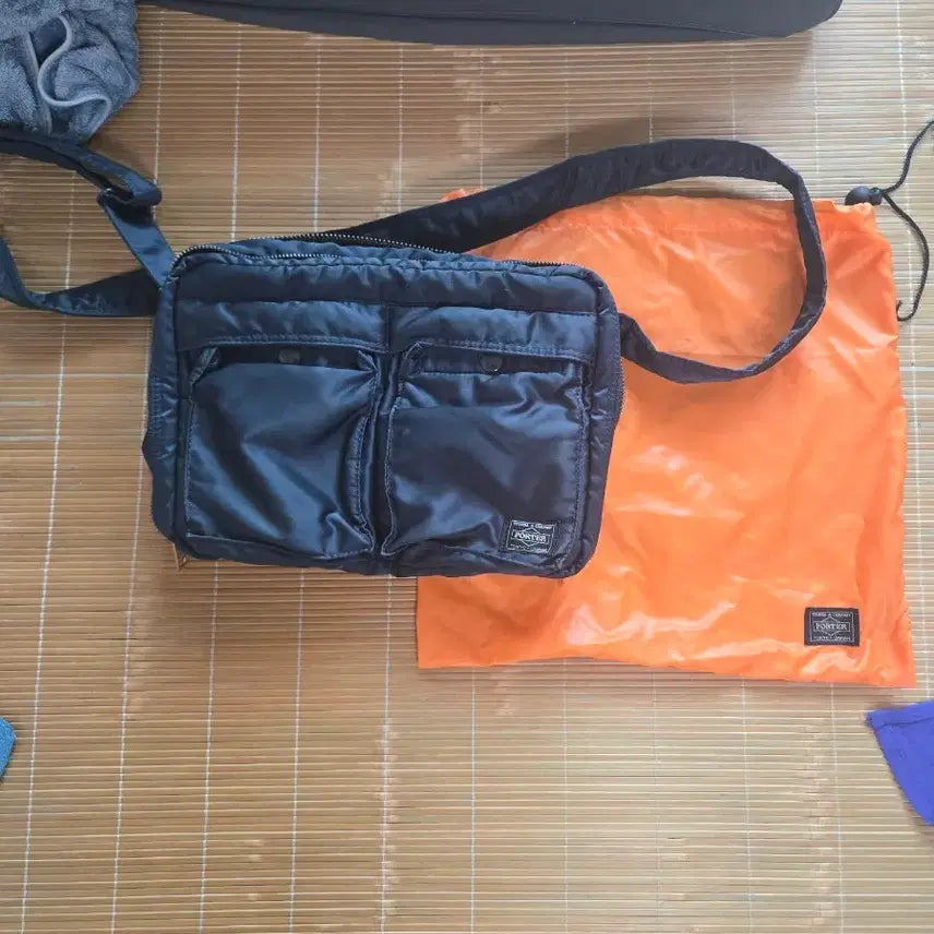 [BUNJANG] Porter Tanker Shoulder Bag L Iron Blue / 포터 탱커 숄더백 L판매합니다 아이언블루