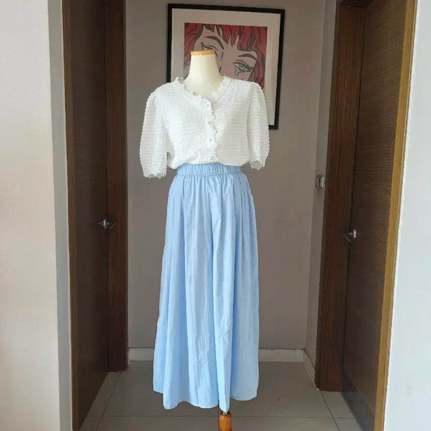 [BUNJANG] White Lace Blouse and Light Blue Skirt Pants Set / 새상품) 화이트레이스블라우스/ 소라색치마바지