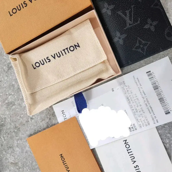 [BUNJANG] Louis Vuitton Men's Wallet New Arrival / 루이비통 남성지갑 신상 선물가능