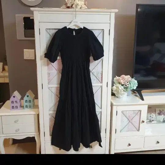 [BUNJANG] Zara Black Long Shirring Detail Puff Sleeve Dress / 자라 롱원피스/55