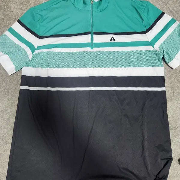 [BUNJANG] A.F. Golf Zip-Up Cooling Short-Sleeve T-Shirt Size 100 / 미사용 //A.F.골프 집업 냉감 반팔티-100추천