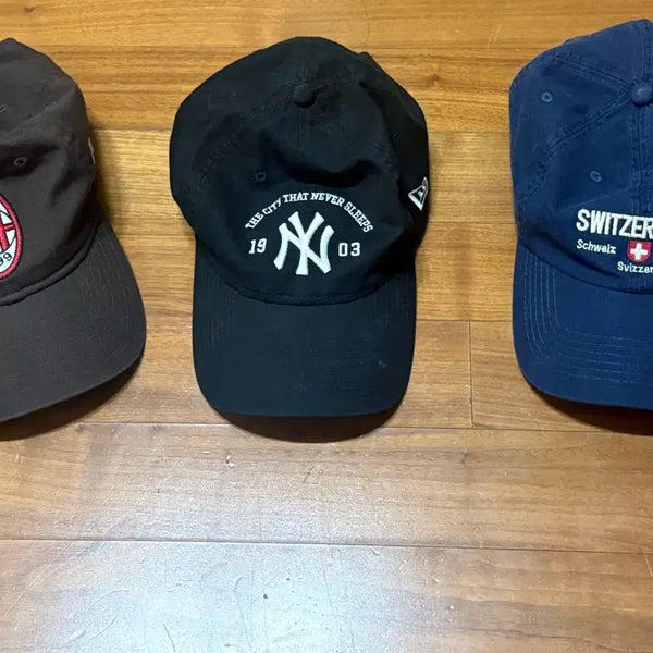 [BUNJANG] New Era Cap Bundle (2) + Brandy Melville Cap (1) / 뉴에라 모자 2개 + 브랜디멜빌 모자 1개