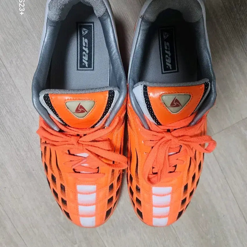 [BUNJANG] Star Soccer Cleats Orange 265 / 스타 축구화 오렌지색 265