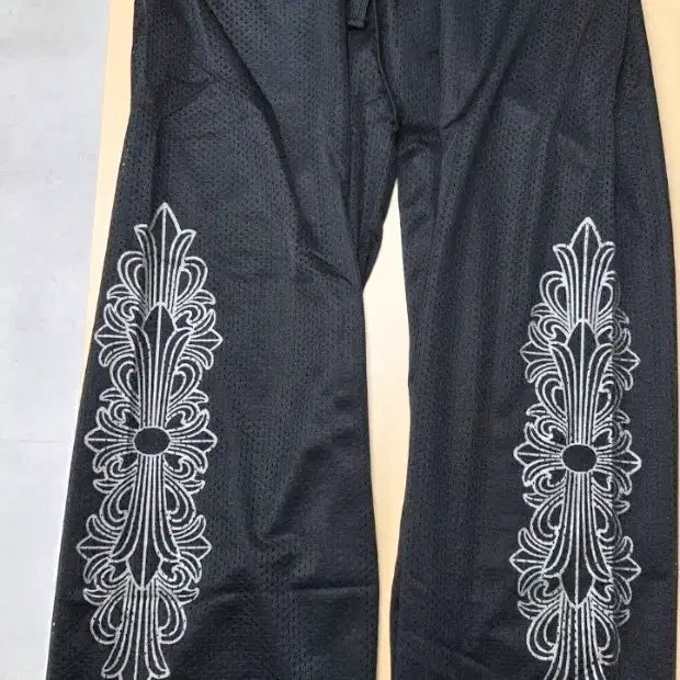 [BUNJANG] Chrome Hearts Horseshoe Track Pants Black / 크롬하츠 홀스슈 트랙 팬츠 블랙