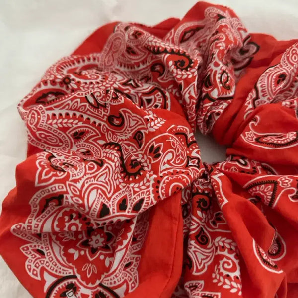 [BUNJANG] Handmade Orange Paisley Oversized Scrunchie / 주황색 페이즐리 빅사이즈 핸드메이드 스크런치