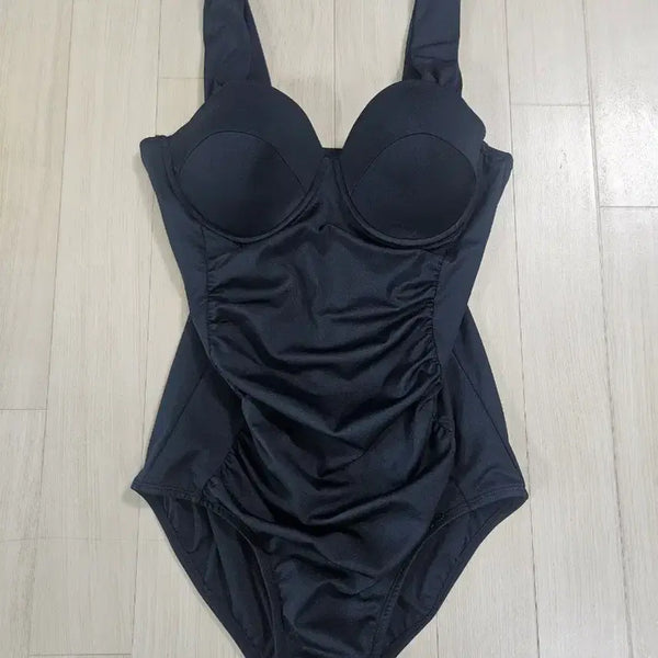 [BUNJANG] Arena Shirring One-Piece Swimsuit Black / [ARENA] 아레나 셔링 원피스 수영복 블랙 95
