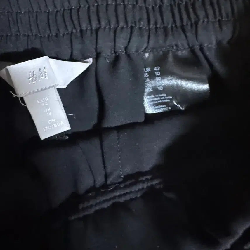 [BUNJANG] H&M Black Pleated Skirt XL / H&M 블랙 스커트 빅사이즈