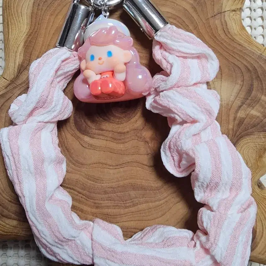 [BUNJANG] Pink Striped Handmade Keyring Strap with Charm / 키링 스트랩