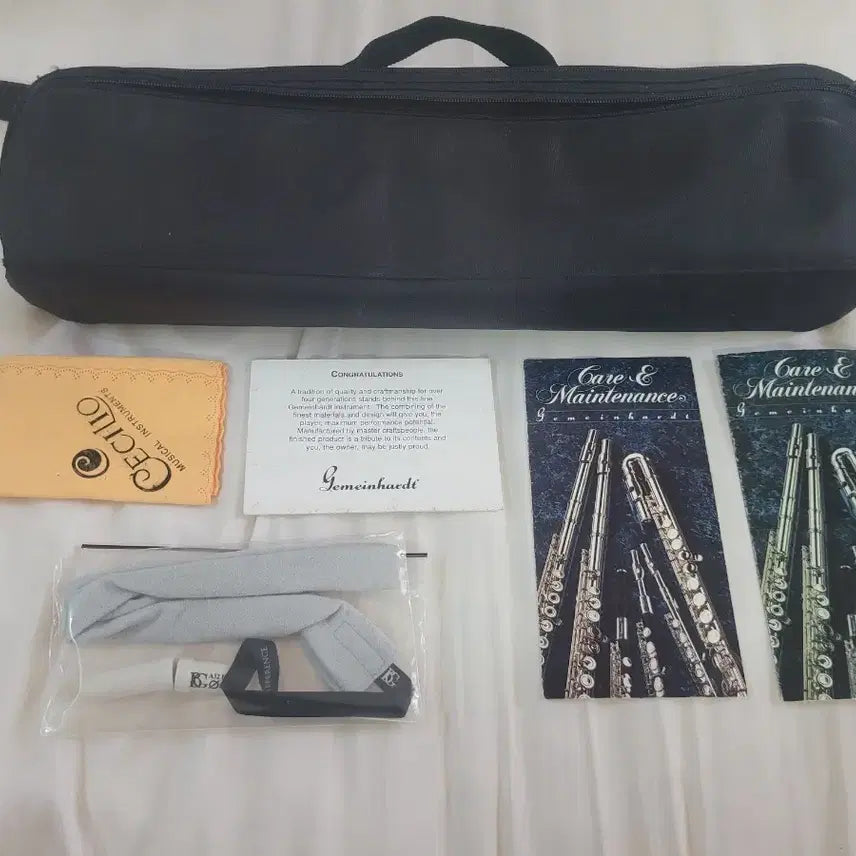 [BUNJANG] Gemeinhardt Flute with Case and Accessories / 플룻