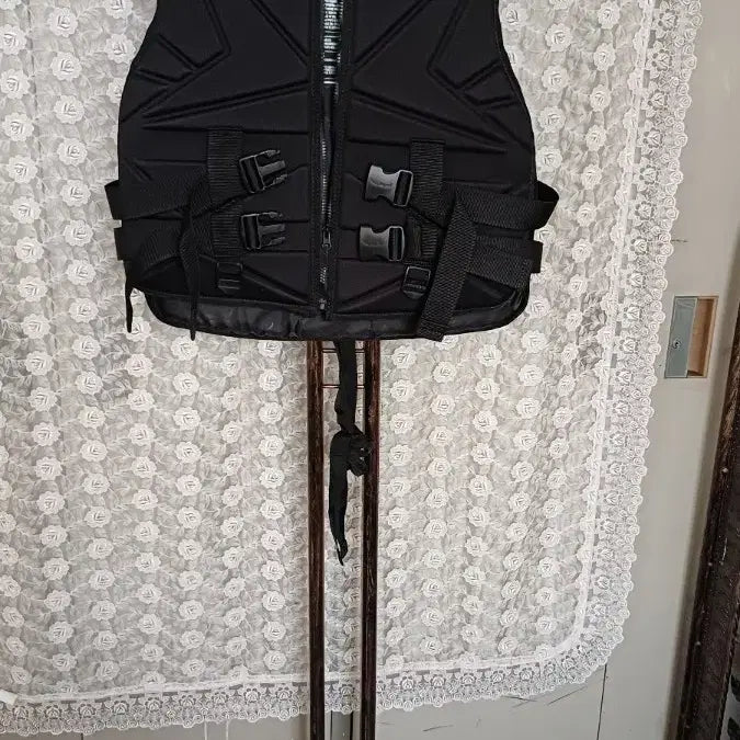 [BUNJANG] BFL Men's Life Vest / 비에프엘남성구명복.새것.85키로이하