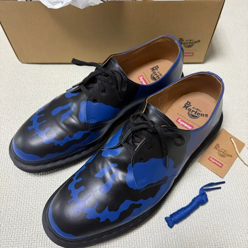 [BUNJANG] Dr. Martens x Supreme 1461 3-Eye Shoe Royal / [300] 닥터마틴 x 슈프림 1461 3-아이 슈 로얄 - 25FW