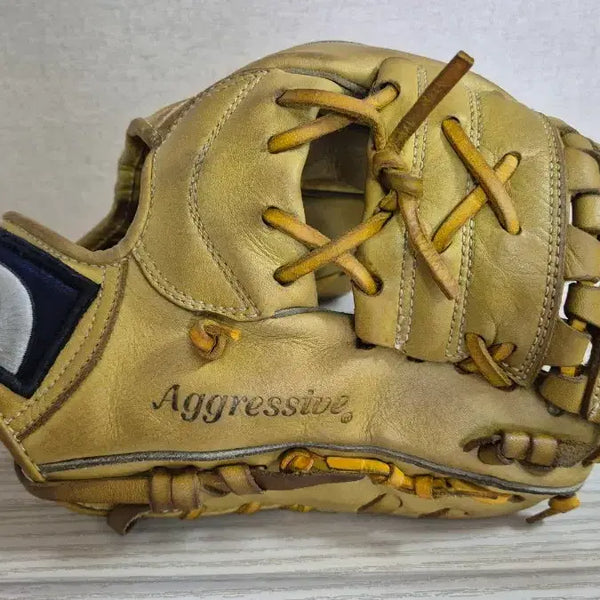 [BUNJANG] Kubota Slugger KSN-8PSE 11.25" Infield Baseball Glove / 구보타 슬러거 야구 글러브 팝니다.