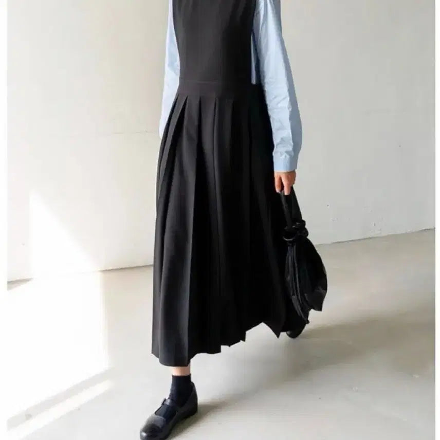 [BUNJANG] Eunoia Layered Pleats Dress - Medium / 유노이아 레이어드 플리츠 드레스 미듐 m