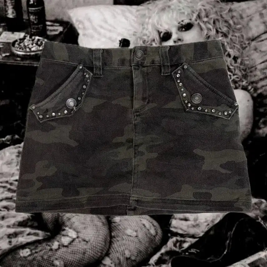 [BUNJANG] Punk Studded Cubic Camo Japanese Vintage Mini Skirt / 펑크 나나 스터드 버튼 큐빅 카모 일본빈티지 미니스커트 큐빈티지와이즈걸샵오공이