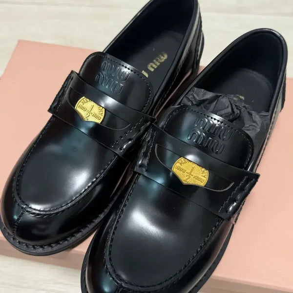 [BUNJANG] Miu Miu Black Loafers / 미우미우 로퍼 블랙