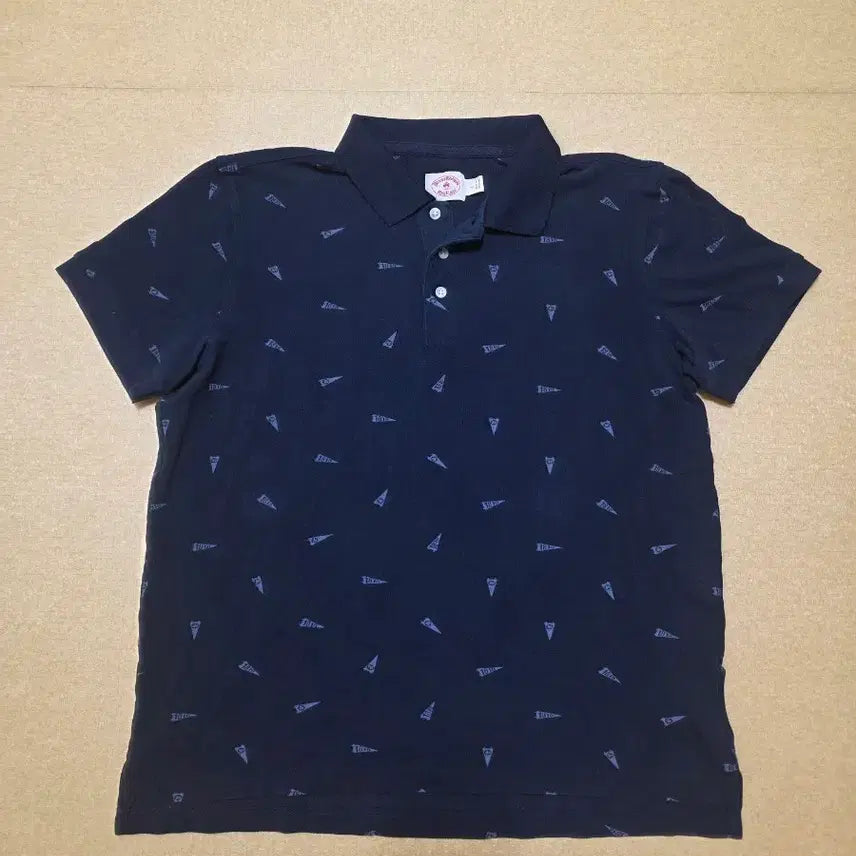 [BUNJANG] Brooks Brothers 1818 Pennant Pattern Pique Polo T-Shirt Navy L / 브룩스브라더스 깃발 패턴 카라 반팔티 피케티 L