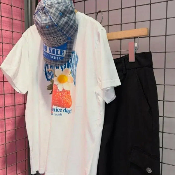 [BUNJANG] Ganni Strawberry Short Sleeve T-Shirt / #(정품/새상품)가니 스트로베리 반팔티 판매합니다~