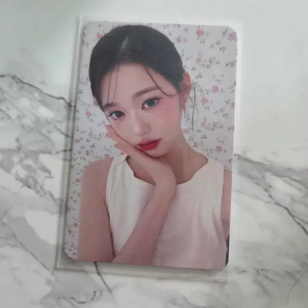 [BUNJANG] Ive Yujin Amuse Photocard / 아이브 어뮤즈 원영
