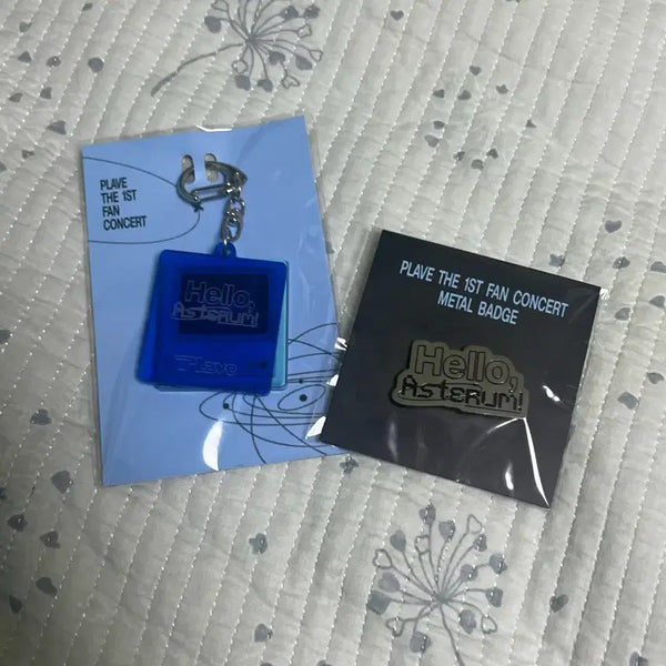 [BUNJANG] PLAVE Fan Concert "Hello, ASTERUM!" Keychain & Badge Set (Sealed) / 플레이브 팬콘 키링뱃지 팝니다