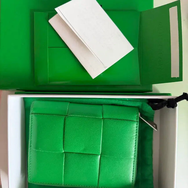 [BUNJANG] Bottega Veneta Cassette Zipper Wallet / 보테가베네타 카세트 지퍼 반지갑