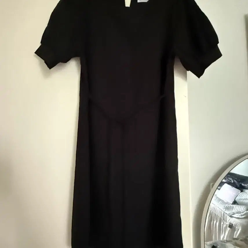 [BUNJANG] Black Short Sleeve Midi Dress / 블랙 반팔 원피스