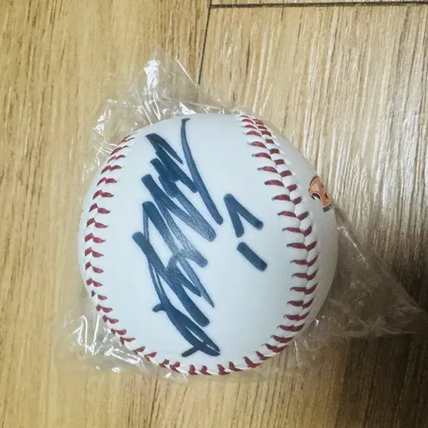 [BUNJANG] Hanwha Eagles Park Jung-jin Autographed Baseball / 전 한회이글스 박정진 선수 싸인볼