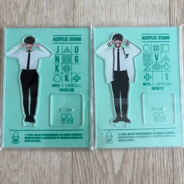 [BUNJANG] BTS Jungkook V 2018 Official MD Acrylic Stand / 미개봉 방탄소년단 bts 정국,뷔 2018 공식 MD 아크릴 스탠드