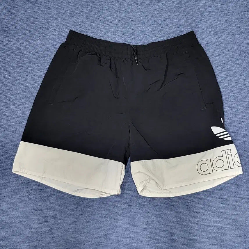 [BUNJANG] Adidas Freestyle Shorts FM1547 (2XL) / 아디다스 프리스타일 쇼츠(반바지) FM1547 (2XL)