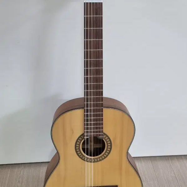 [BUNJANG] Linus Music Top Solid Classical Guitar #30 with Soft Case / 국내 이주보장인(리누스뮤직) 제작 탑솔리드 클래식기타 30호+소프트케이스