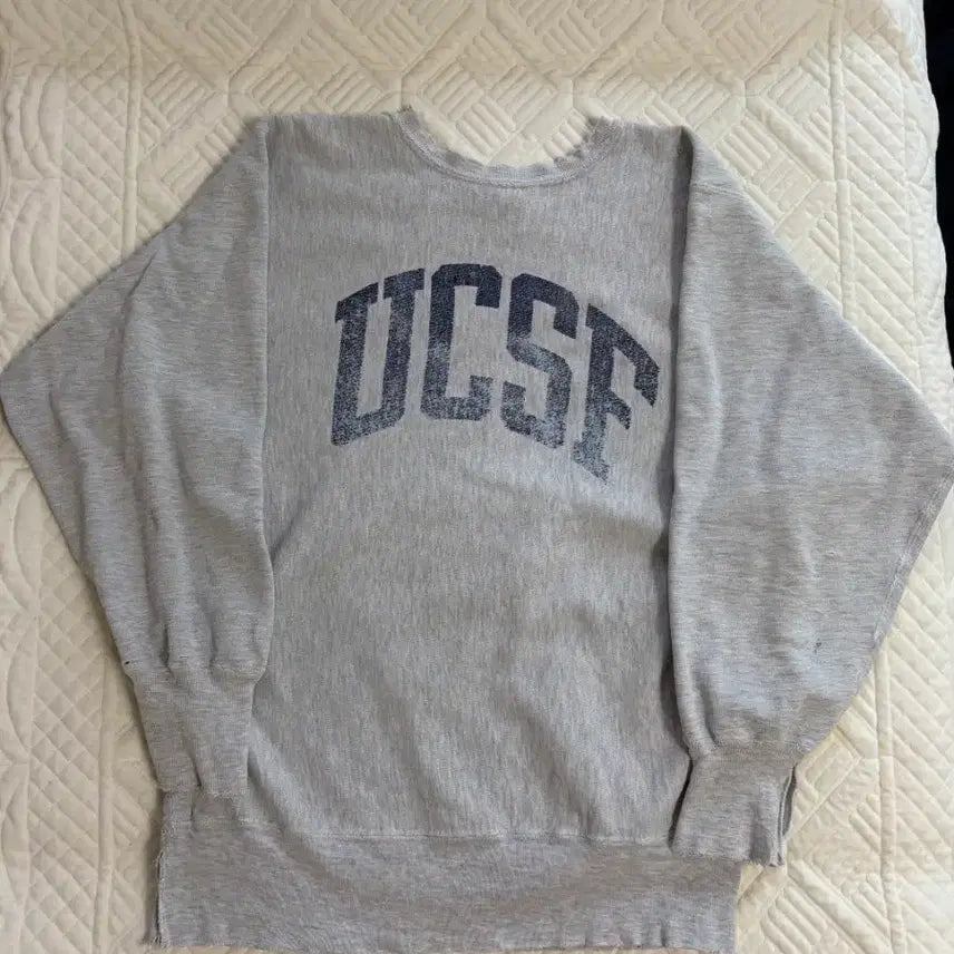 [BUNJANG] Champion 90s UCSF Reverse Weave Sweatshirt / 챔피온 90s distress ucsf 리버스위브 스웻셔츠
