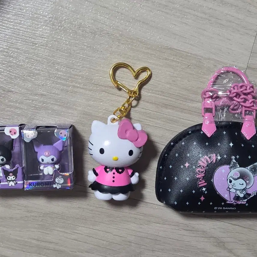 [BUNJANG] Sanrio Hello Kitty & Kuromi Charm Pouch Figure Set / 산리오 헬로키티 키링 쿠로미 파우치 피규어 세트