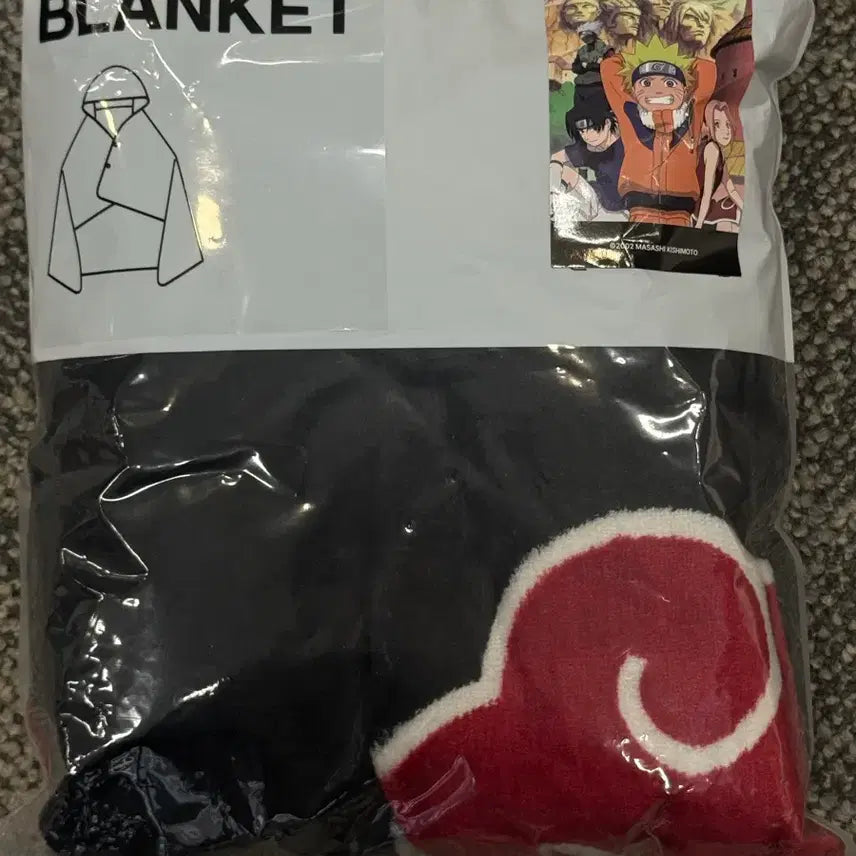 [BUNJANG] SPAO Naruto Akatsuki Hooded Blanket / [당일발송] 스파오 나투로 - 아카츠키 후드 담요 새상품