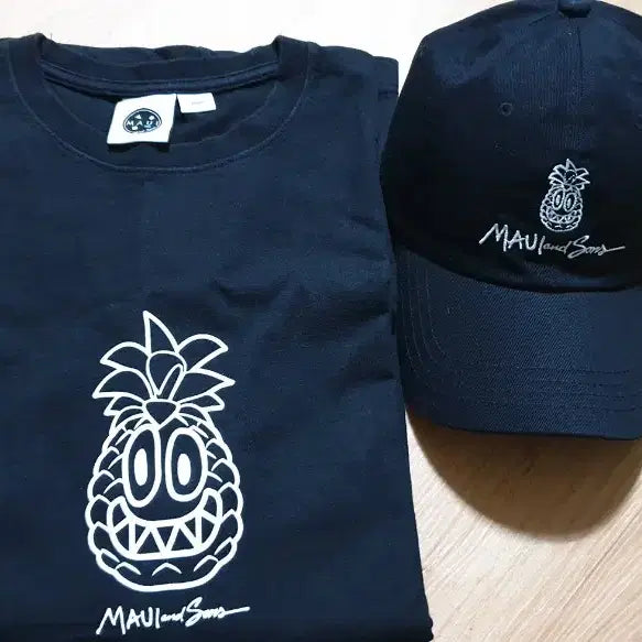[BUNJANG] Maui and Sons Pineapple T-shirt (Size S) and Hat Set / 마우이 앤선스 파인애플 반팔 티셔츠 사이즈S + 모자 세트 새상품