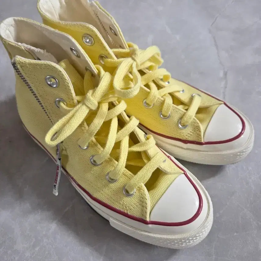 [BUNJANG] Converse Sneakers / 컨버스 운동화225