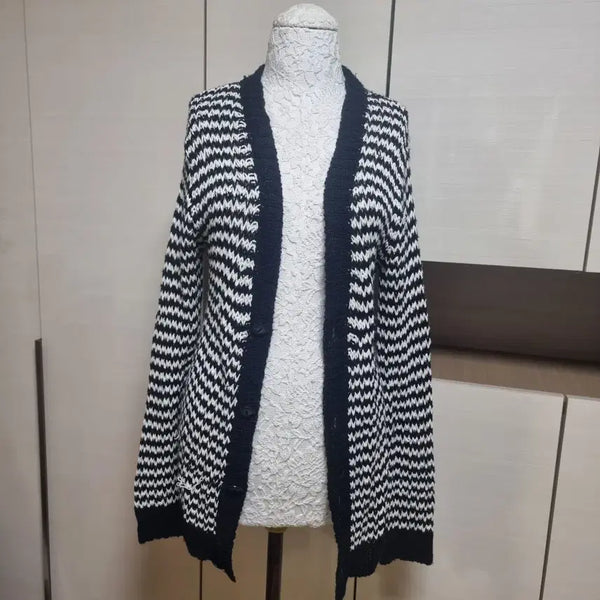 [BUNJANG] A-bloom Knit Cardigan (Black/White) / A-bloom 니트 가디건 블랙/화이트