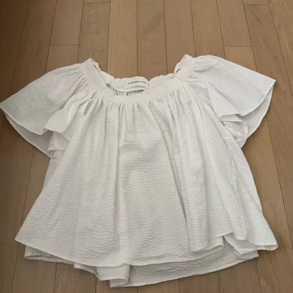 [BUNJANG] Kinder Salmon Wavy Smoke Blouse / 킨더살몬 웨이비 스모크 블라우스