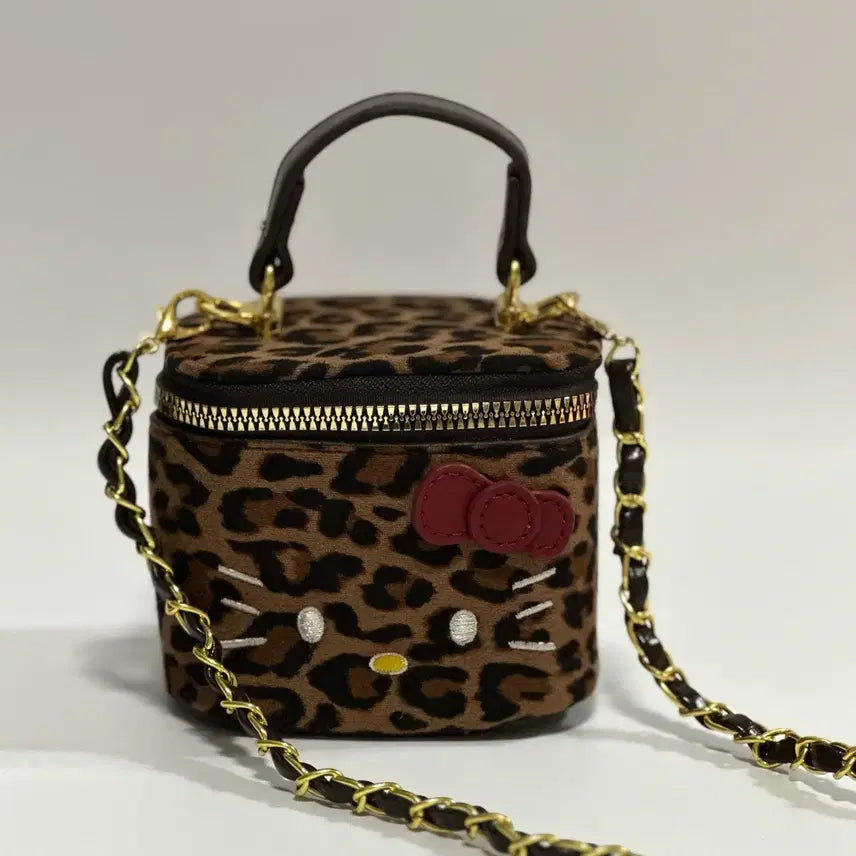 [BUNJANG] Hello Kitty Leopard Chain Mini Bag Crossbody / 헬로키티미니백/키티호피체인미니백/레오파드체인미니백/크로스백