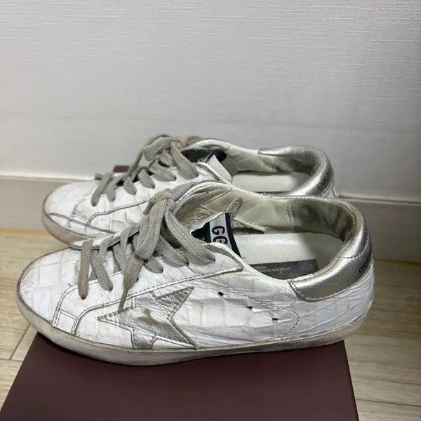 [BUNJANG] Golden Goose Sneakers White Silver / 골든구스 스니커즈 화이트 실버