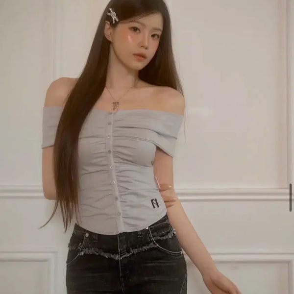 [BUNJANG] Newearlin Button Shirring Off-Shoulder Top / 뉴얼린 버튼 셔링 오프숄더